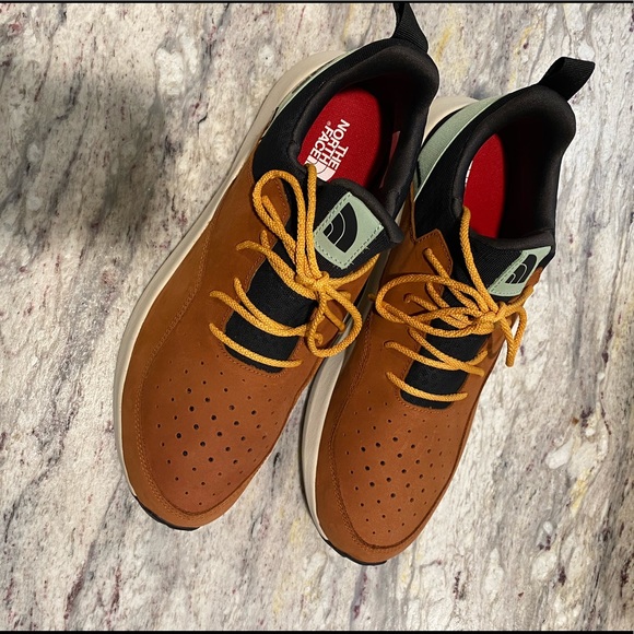 The North Face Mens Surge Highgate Ls 